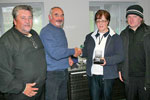 Phil Smith of Town Centre Citroen presenting mixed team trophy winners - Team Wilson